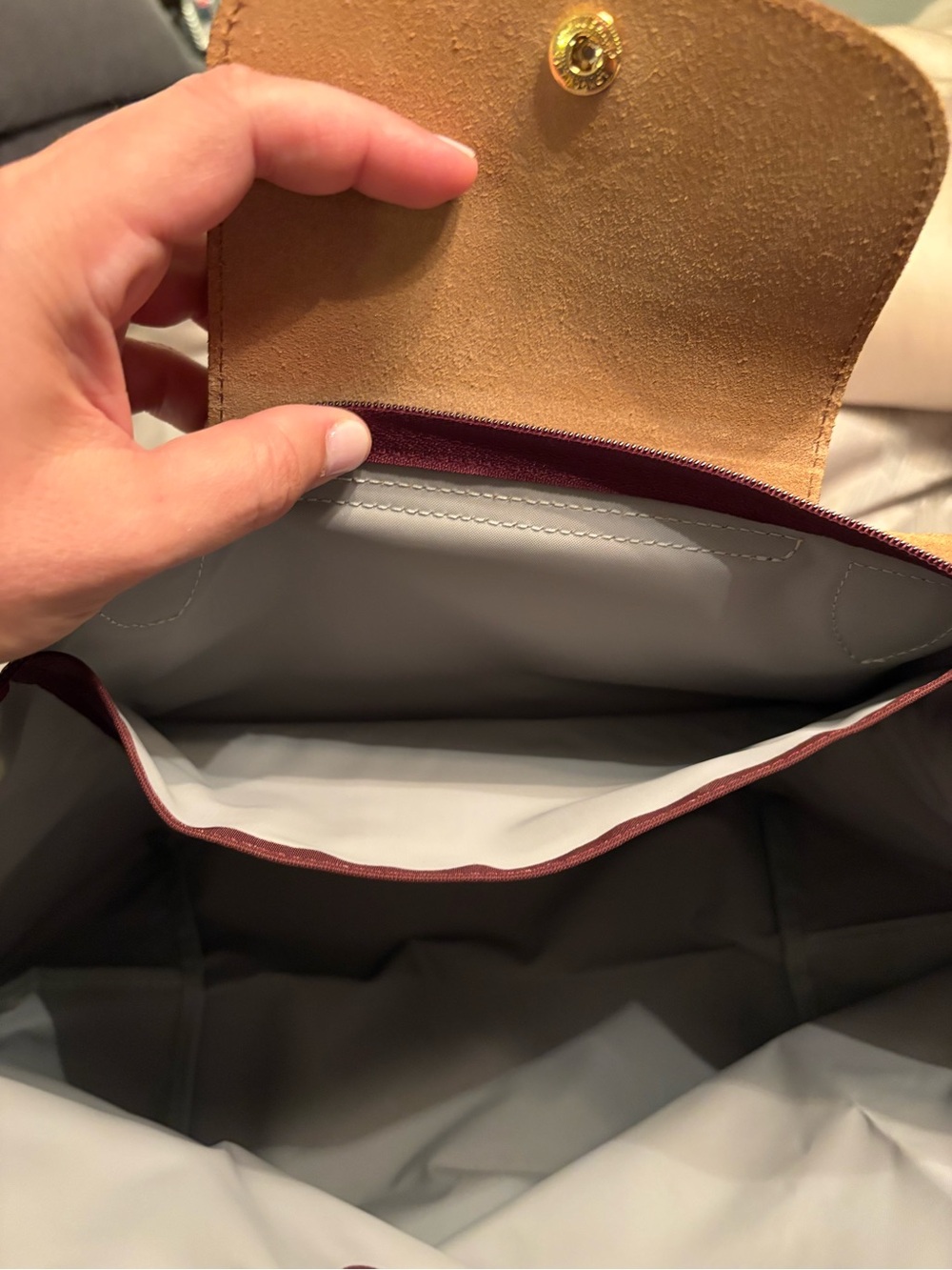 Burgundy Longchamp Large Le Pliage Tote - Picture 9 of 12